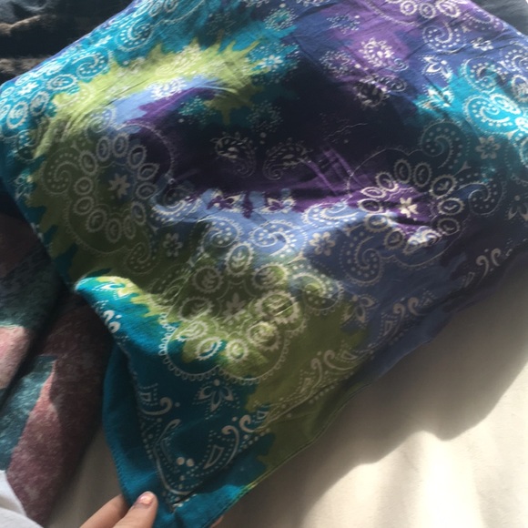 💖tie dyed throw pillows! - Picture 5 of 5
